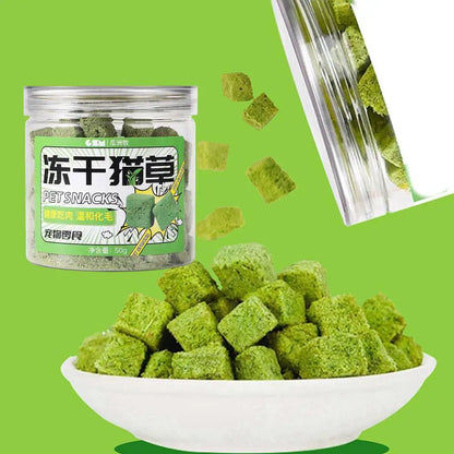 50G Cat Snacks Freeze Dried Grain Freezedried Granules Cat Grass Teeth Grinding Stick Cat Grass Granules Cat Snack